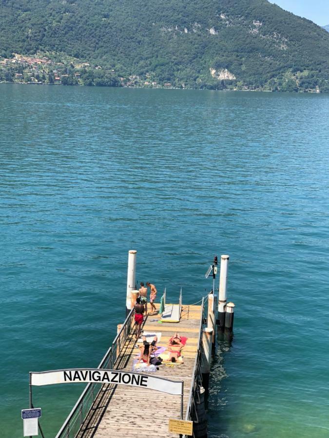 A Dream On The Lake Lierna Bagian luar foto